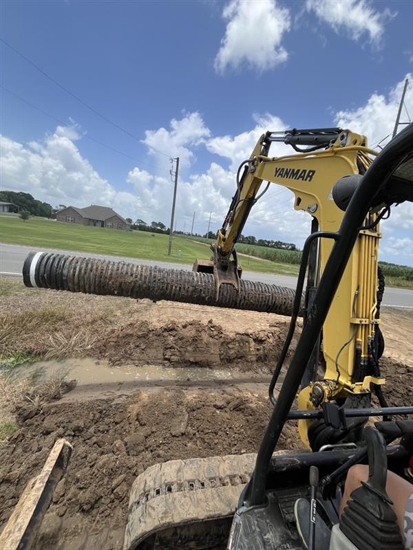 View drainage pipe installation equipment on site